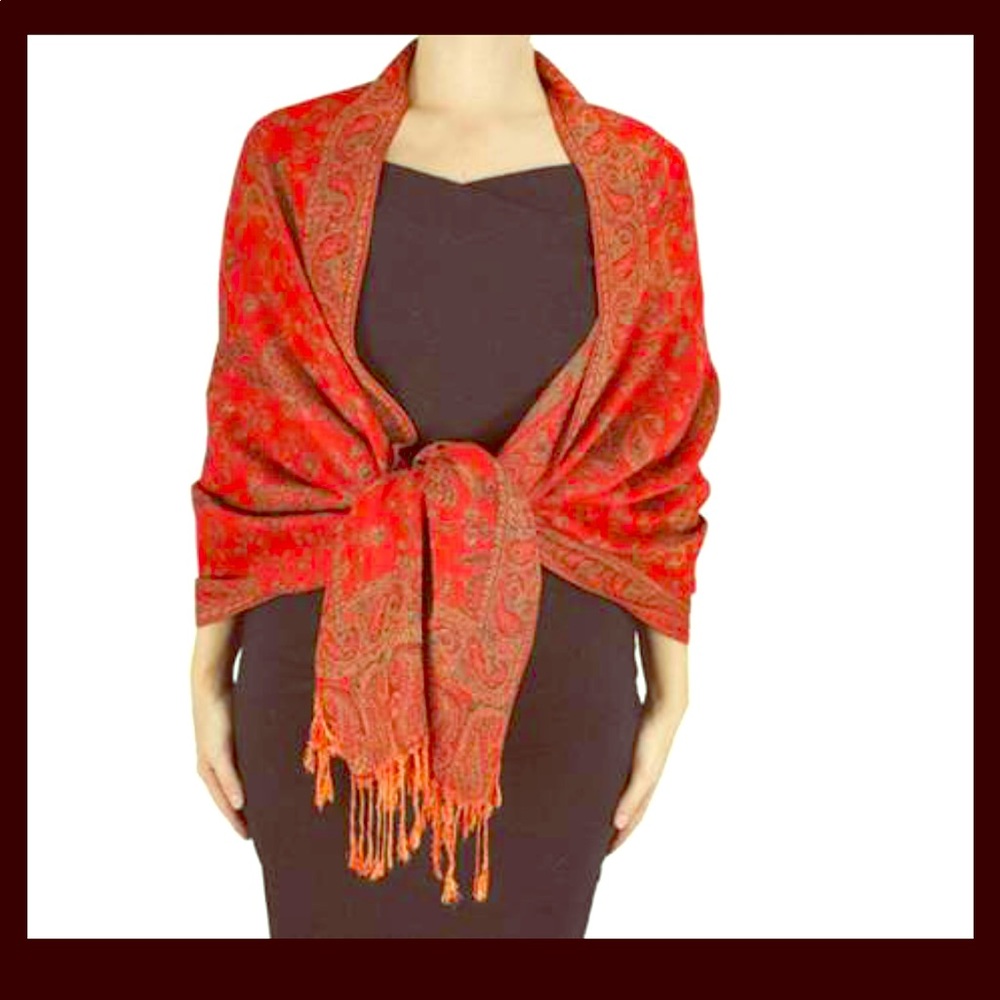 NIP Gorgeous Couture Pashmina Wrap